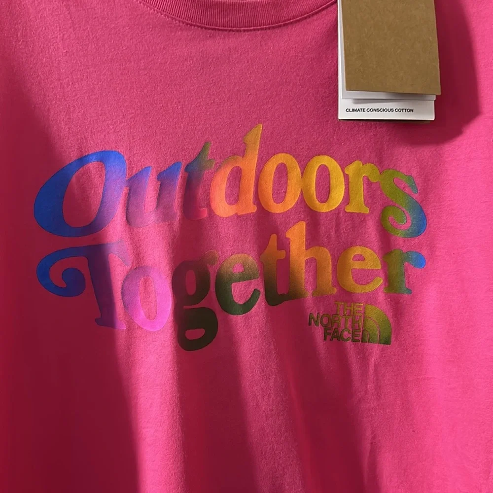The North Face Pride Short Sleeve T-Shirt: PINK: NEW WITH TAGS: SIZE XL